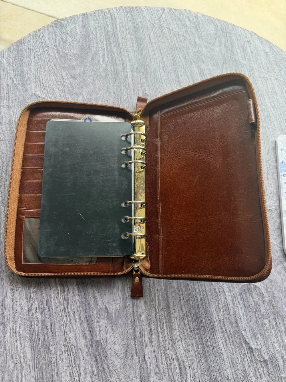 Franklin Covey Brown Leather Zip Planner Folio - New York Yankees - Compact Size